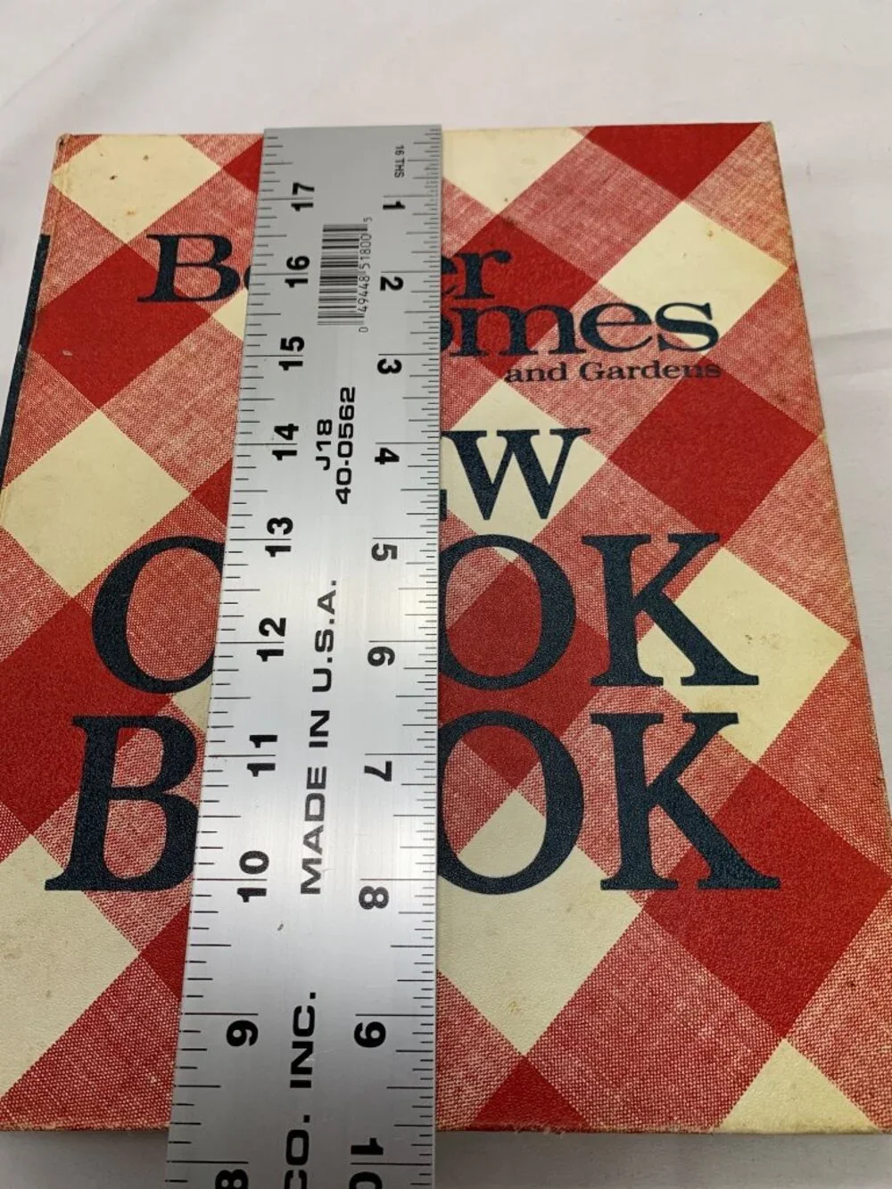 1968 Better Homes And Gardens New Cookbook Hardcover Ring-Bound Red Plaid